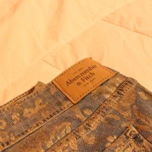 Abercrombie & Fitch W28 skinny jeans